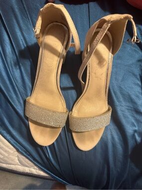 Women's Size 11 Ankle-Strap Rhinestone Sandals in Beige